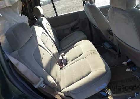 2002 Ford Explorer Xlt from USA, damaged, VIN 1FMZU73K82UD60206